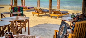 Coral Cliff Villas Zanzibar - Villa with Garden View #3