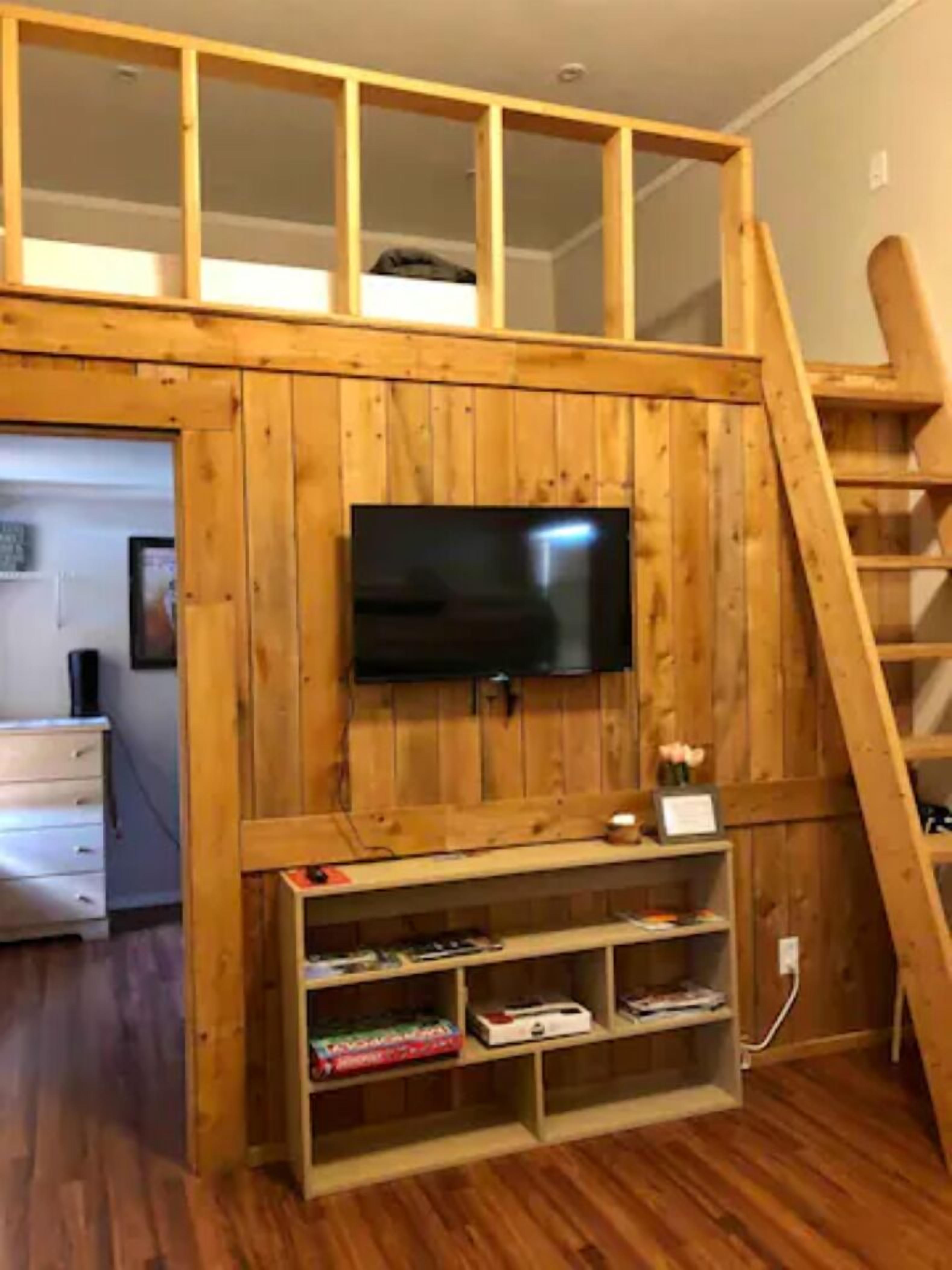 Cabin, 3 phòng ngủ, bếp, quang cảnh núi | Khu phòng khách