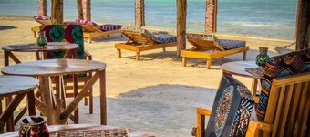 Coral Cliff Villas Zanzibar - Villa with Garden View #4