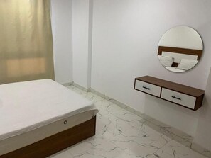 2 bedrooms, bed sheets
