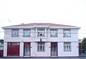 Majoituspaikan julkisivu