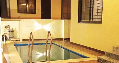 Charming 3-bedroom villa with Private Pool, AC, and WiFi near Mahabalipuram