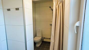 Tremannsrom – comfort | Bad | Dusj og håndklær