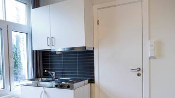 Habitación básica doble | Cocina privada | Utensilios de cocina