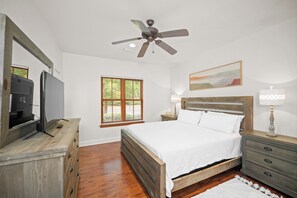 5 chambres, fer et planche à repasser, Wi-Fi gratuit, draps fournis
