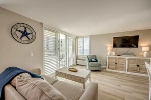 TV, offices - Estero Beach & Tennis Club #101b - Beachfront (Fort Myers Beach)