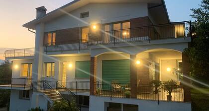 Totally independent housing in the UNESCO heritage hill areas