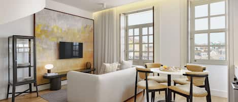 Family Apartment | Living area | TV
