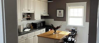 Providence Getaway! 3 Bedrooms!