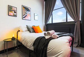 4 Schlafzimmer, Bügeleisen/Bügelbrett, WLAN, Bettwäsche
