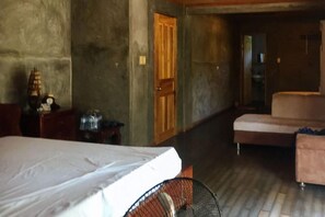 Unclassified image, 2 of 12, button - RedDoorz Hostel @ Madrias Pension House Isabela (Delfin Albano)