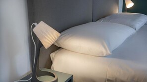 3 chambres, fer et planche à repasser, Wi-Fi gratuit, draps fournis