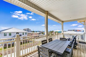 Outdoor dining - Blue Skies - Beach View, Private Pool, Dog Friendly, Beach Gear Credit Included! (St George Island)