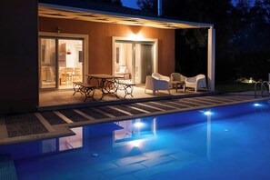 Pool - Maria - Two Bedroom Villa, Sleeps 4 (Lefkada)
