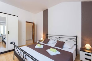 3 camere, ferro/asse da stiro, Wi-Fi, lenzuola