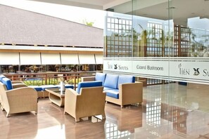 Unclassified image, 3 of 49, button - Ijen Suites Resort & Convention (Klojen)