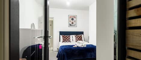 2 Schlafzimmer, Bügeleisen/Bügelbrett, WLAN, Bettwäsche