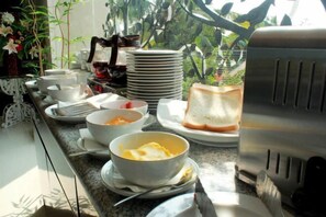 Restaurant - Grand Sae Boutiqe Hotel By WSTAY (Laweyan)