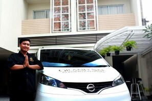 Exterior - Grand Sae Boutiqe Hotel By WSTAY (Laweyan)