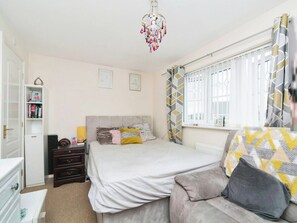 2 chambres, Wi-Fi gratuit, draps fournis
