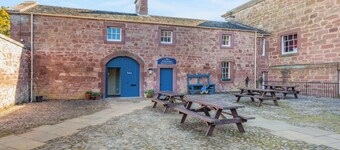 The Garden Apartment - UK48320