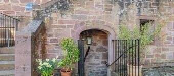 The Garden Apartment - UK48320