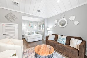 Een smart-tv en een dvd-speler