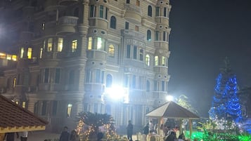 Ngoại thất