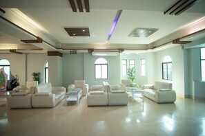 บริเวณนั่งเล่นที่ล็อบบี้