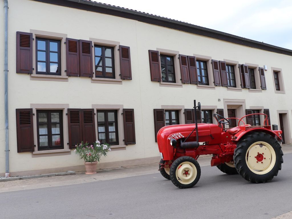 Ferienhaus zum roten Traktor