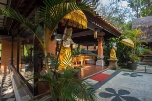 Property grounds - Ubud Hotel & Cottages (Sukun)