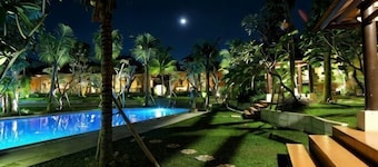 Ubud Hotel & Cottages