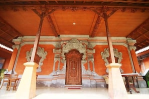 Interior - Ubud Hotel & Cottages (Sukun)