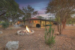Property grounds - Walk to Whitewater Amphitheater-GameRoom & Firepit (Canyon Lake)