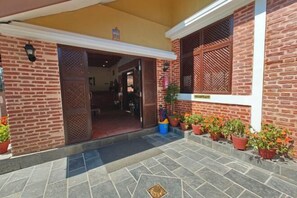 Interior - Hotel Himalayan Villa (Baluwapati Deupur)