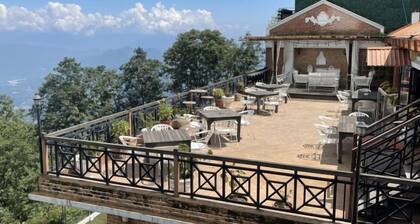 Hotel Himalayan Villa
