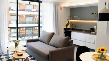 Suite | Living area | 32-inch Smart TV with digital channels