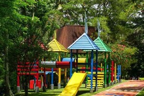 Unclassified image, 2 of 33, button - Puri Asri Hotel & Resort Magelang (Central Magelang)