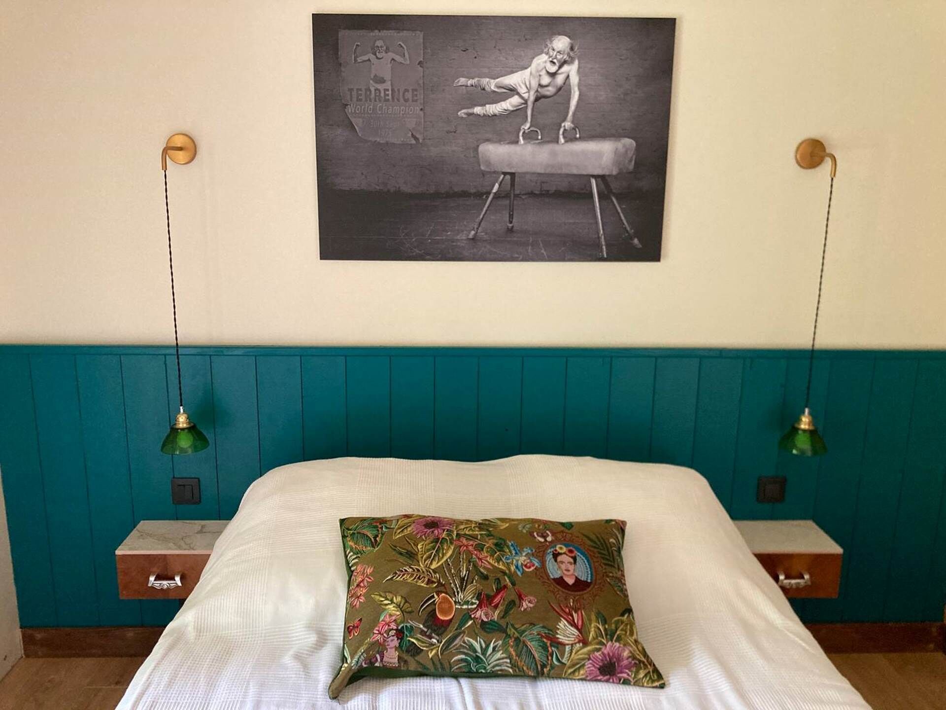 1 室のベッドルーム、WiFi、ベッドシーツ