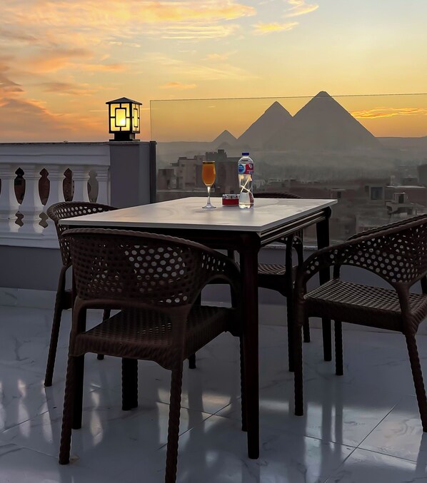Interior - asser hotel pyramids (Giza)
