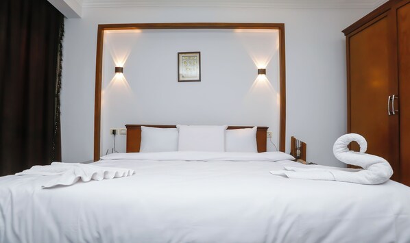 Blackout curtains, iron/ironing board, free WiFi