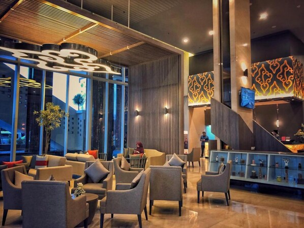Lobby - Patra Cirebon (Kedawung)
