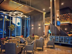 Lobby - Patra Cirebon (Kedawung)