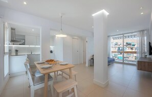 Unclassified image, 4 of 48, button - Bright Apartment Close to the Sea (Marbella)
