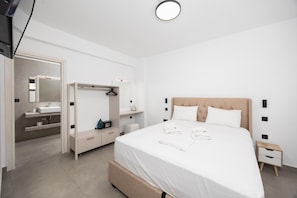 5 camere, ferro/asse da stiro, Wi-Fi, lenzuola