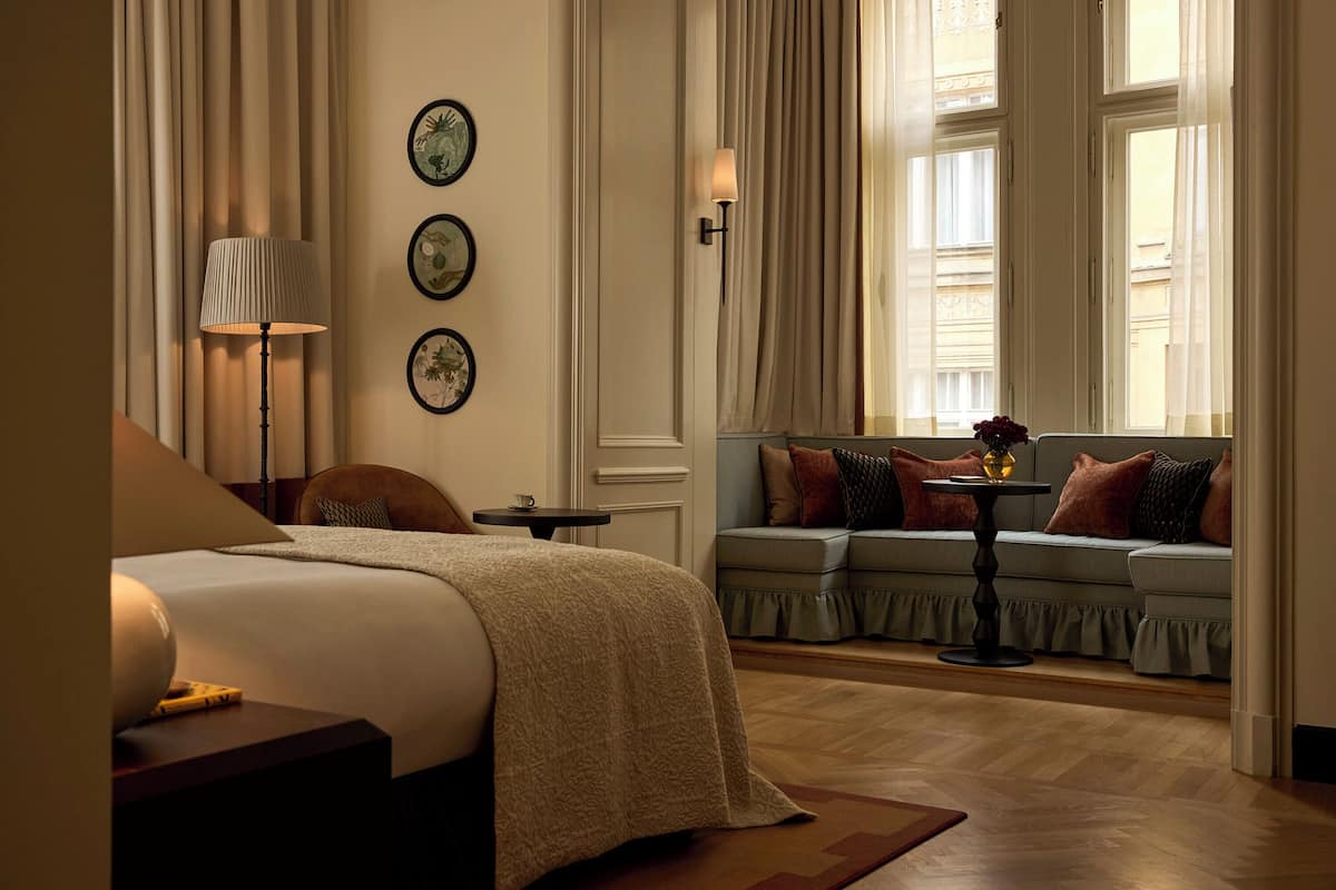 Room, River View, Corner | Premium bedding, down duvets, minibar, in-room safe
