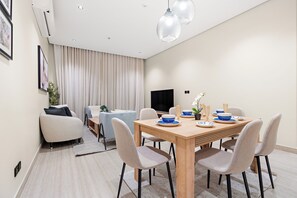 Exclusive Apartment | In-room dining - Silkhaus Al Lujain 60 (Riyadh)