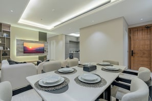 Signature Apartment | Living area