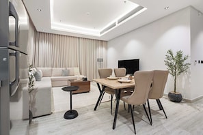 Design Apartment | In-room dining - Silkhaus Majidia 132 (Riyadh)