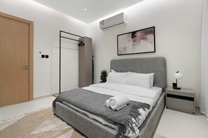 Lägenhet Royal | 3 sovrum, egyptiska bomullslakan och sängtillbehör av högsta kvalitet